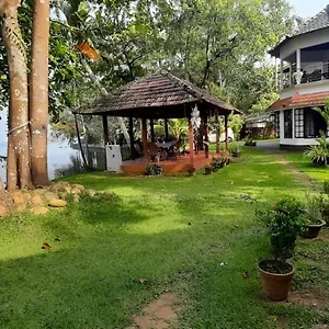 Homestay Lovedale Lakeside Homestay, Alappuzha